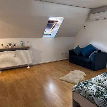 A&V Apartments Gemuetliche Rheinblick Wohnung Apt Daisy Duisburg Exteriér fotografie