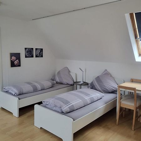 A&V Apartments Gemuetliche Rheinblick Wohnung Apt Daisy Duisburg Exteriér fotografie