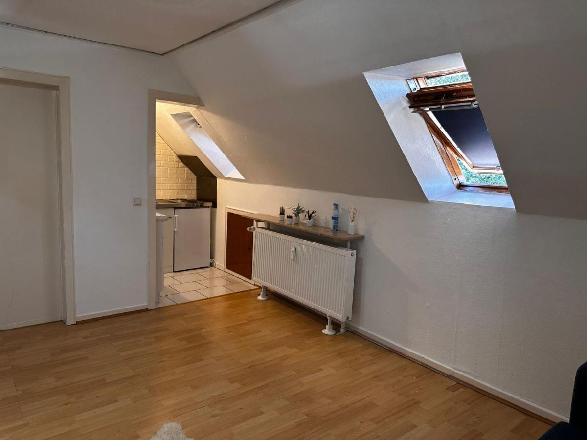 A&V Apartments Gemuetliche Rheinblick Wohnung Apt Daisy Duisburg Exteriér fotografie